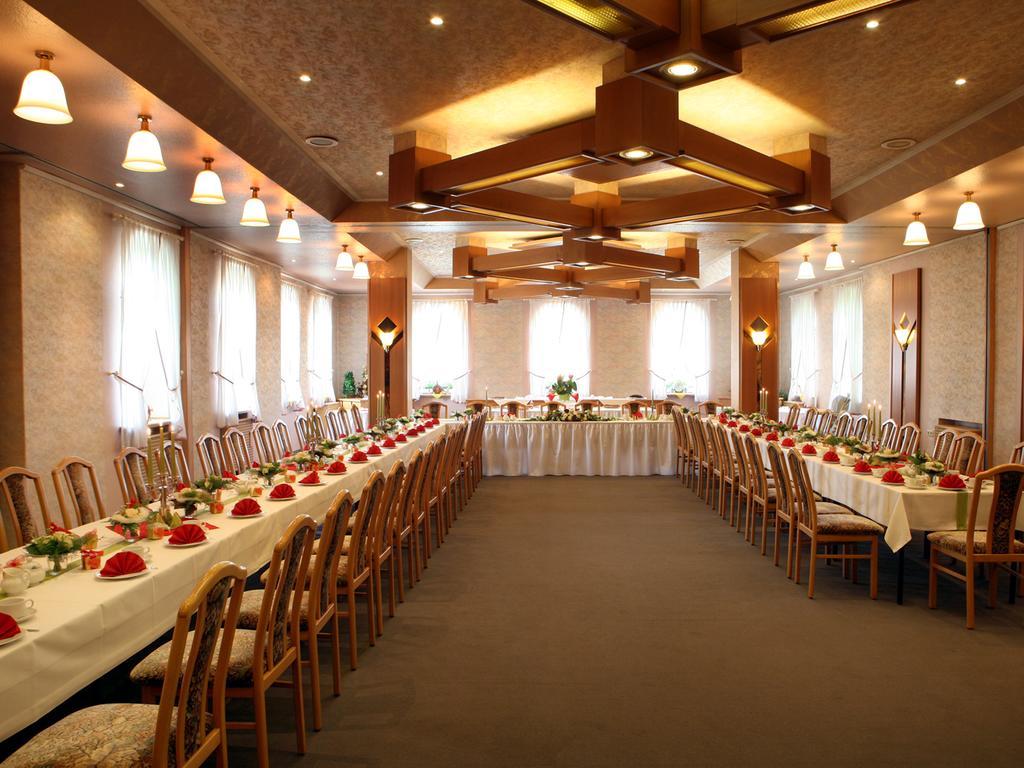 Landhaus Marsdorf Hotel เดรสเดน ภายนอก รูปภาพ